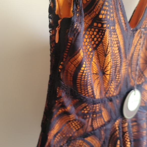 Eva Franco (Anthropologie), Amira Top, Saffron Tribe, Size 6 - Picture 4 of 5